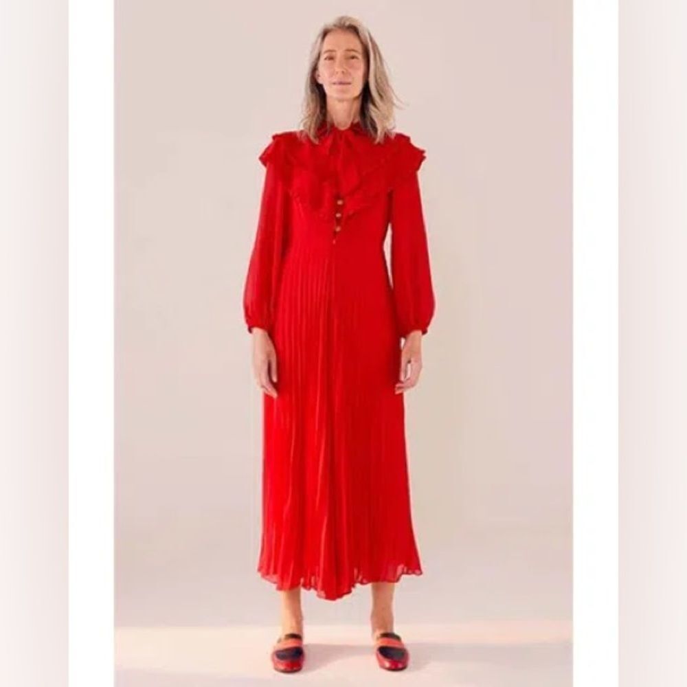 FARM Rio Women's Red Maxi Pleated Jumpsuit Neck Tie Buttons Flowy Sz Medium